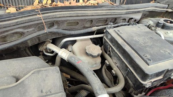 2007-2009 Chevy Equinox Power Brake Booster With Master Cylinder Pair Set Oem — photo 3