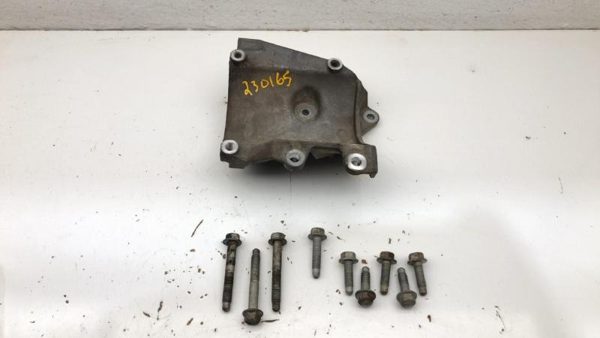 2006 Gmc Yukon Xl 1500 5.3L Ac Compressor Mount Bracket With Bolts 12554026 — photo 1