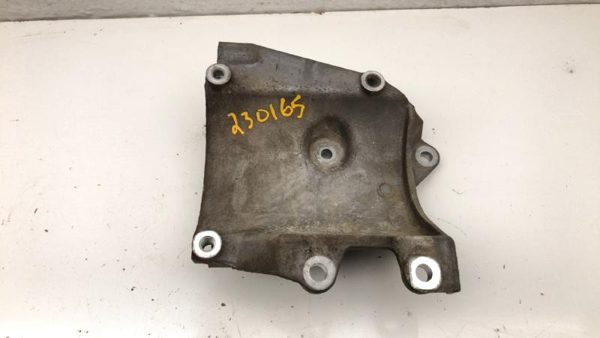 2006 Gmc Yukon Xl 1500 5.3L Ac Compressor Mount Bracket With Bolts 12554026 — photo 3