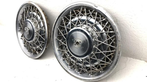 1980-1984 Deville Sedan Hub Cap Wheel Cover Oem #3 01622897 — photo 9