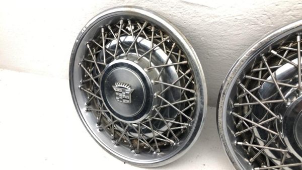 1980-1984 Deville Sedan Hub Cap Wheel Cover Oem #3 01622897 — photo 10