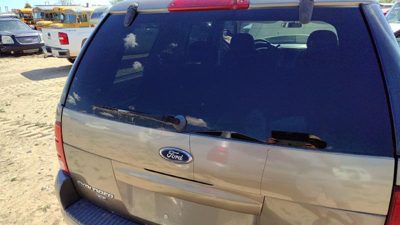 2005 Ford Explorer Back Glass/window
