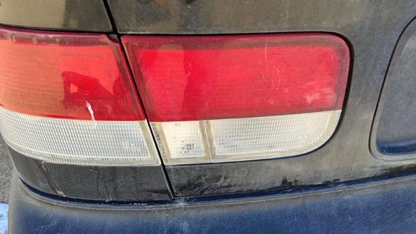 1996-2000 Honda Civic Driver Left Inner Tail Light Brake Lamp Oem Rear Coupe — photo 2