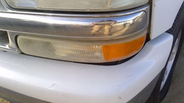 2005 Suburban 1500 Fog/mark/park/turn Light/lamp LH Chevy — photo 5
