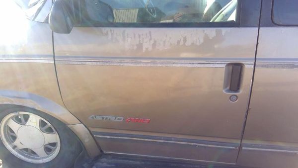 1995 Chevy Astro Front Door LH Brown — photo 3