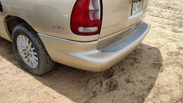 1996-2000 Chrysler Town & Country Rear Bumper Cover Assembly Oem Back Gold — photo 6