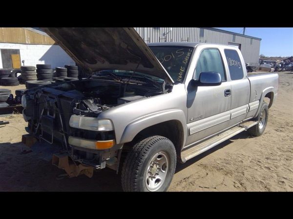 2001 Chevy Silverado 2500 — vehicle photo 1