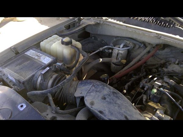 2001 Chevy Silverado 2500 — vehicle photo 3