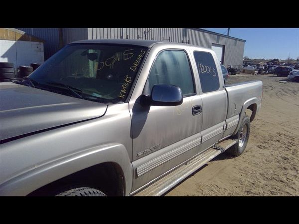 2001 Chevy Silverado 2500 — vehicle photo 4
