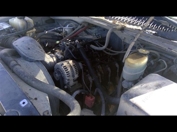 2001 Chevy Silverado 2500 — vehicle photo 2