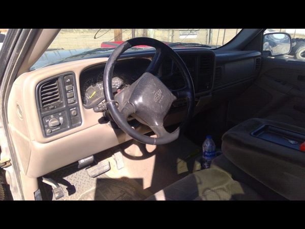2001 Chevy Silverado 2500 — vehicle photo 5