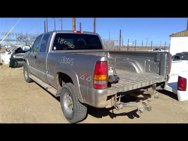 2001 Chevy Silverado 2500 — vehicle photo 7
