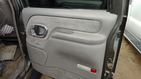 1997-99 Chevy Suburban Passenger Right Rear Inside Door Trim Panel Back Gray 132 — photo 2