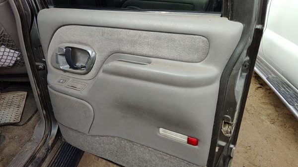 1997-99 Chevy Suburban Passenger Right Rear Inside Door Trim Panel Back Gray 132 — photo 1
