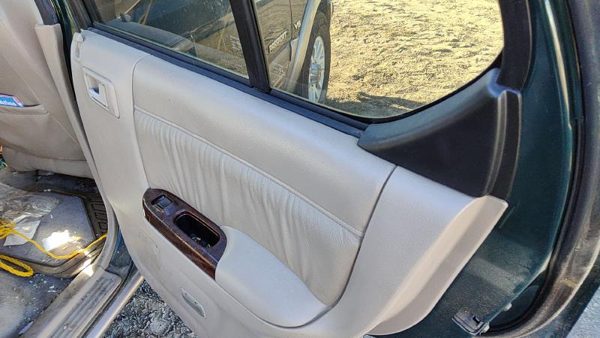 2000 Passport Passenger Right Rear Door Trim Panel With Switches Back Bge Beige — photo 3