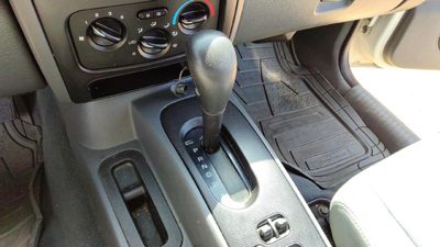 2005 Jeep Liberty Floor Shifter Lever Assembly Shift Unit Automatic Transmission