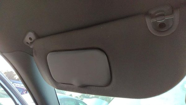 2003-2005 Ford Crown Vic Driver Left Sun Visor Oem Black 4W7z5404105cac — photo 5
