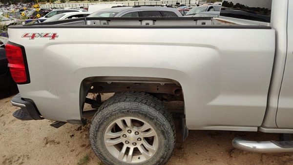 2015 Chevy Silverado 1500 Quarter Panel RH — photo 1