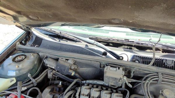 1999 Cadillac Seville Windshield Wiper Cowl Vent Trim Panel Oem Cover — photo 6