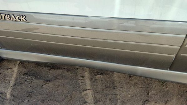 2000-2004 Legacy Outback Driver Left Front Moulding From Door Oem Trim Strip — photo 5