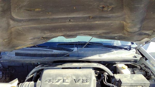 2005-2010 Jeep Grand Cherokee Windshield Wiper Cowl Vent Trim Panel Oem Cover — photo 2