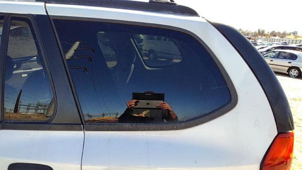 2002-2009 Gmc Envoy Driver Left Rear Quarter Glass Back Side Window Oem 15182310 — photo 1