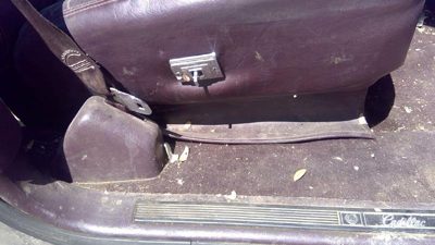 1993 Cadillac Fleetwood Passenger Right Power Seat Track With Motors Only Oem