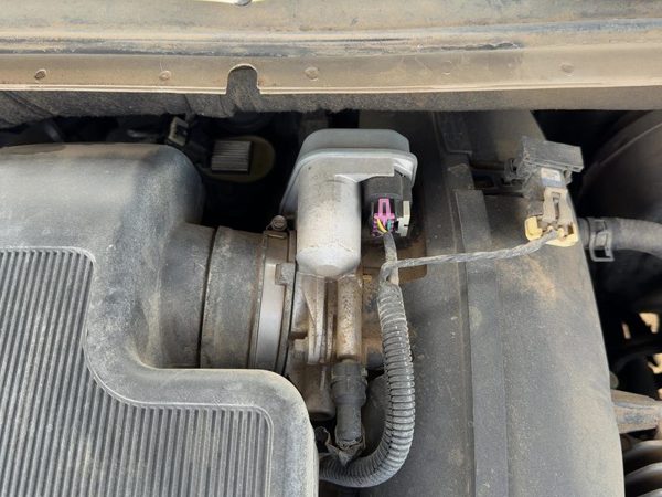 2004-2007 Buick Rainier Throttle Body Valve Oem With Sensors 4.2L 12568580 — photo 4