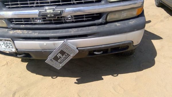 1999 Chevy Silverado 1500 Front Bumper Assy. Pewter 11U — photo 6
