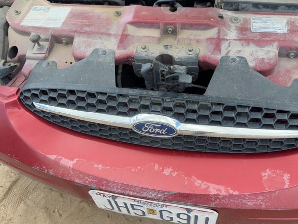 2000-2003 Ford Taurus Front Grille Assembly Oem Yf1Z8200Aa — photo 5
