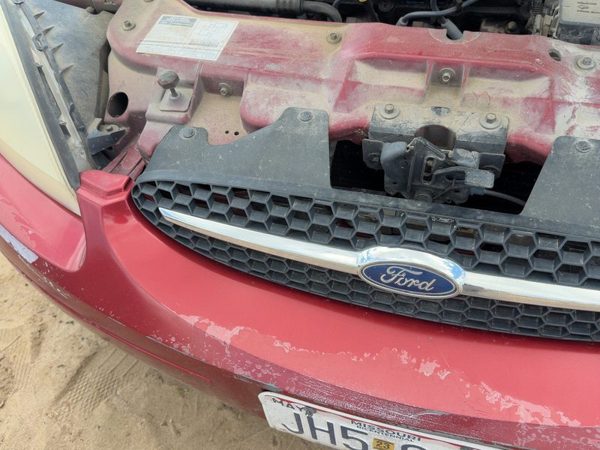 2000-2003 Ford Taurus Front Grille Assembly Oem Yf1Z8200Aa — photo 4