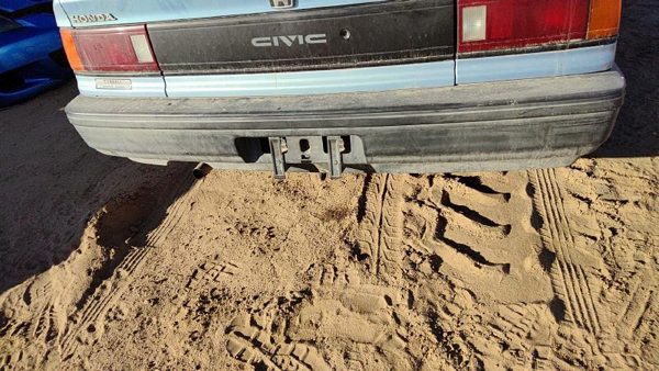 1988-1989 Honda Civic Rear Bumper Cover Assembly Oem Back Sedan 2716082 — photo 4