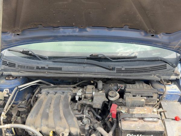 2007-2012 Nissan Sentra Windshield Wiper Cowl Vent Trim Panel Oem Cover — photo 1