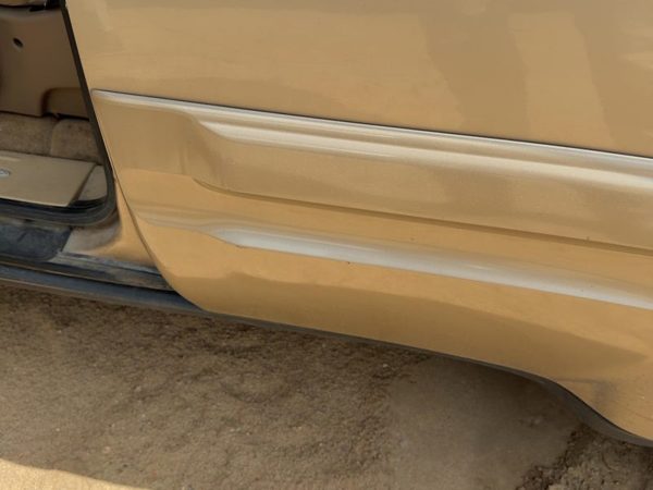 04-07 Rainier Driver Left Rear Moulding From Door Back Trim Strip Cashmere 15U — photo 4