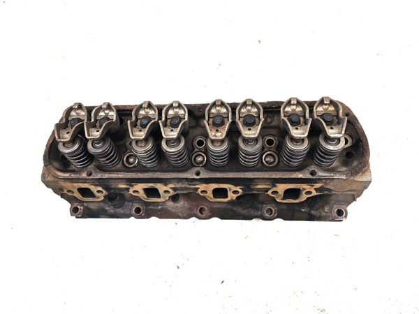 1978-1983 Ford F100 Cylinder Head 5.0L 302 V8 Oem — photo 4