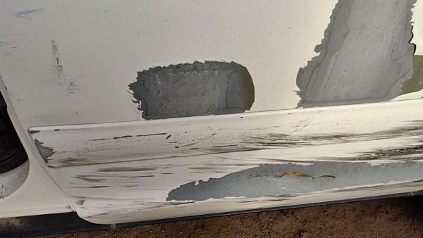 98-08 Ford Crown Vic Driver Left Rear Moulding From Door Back Trim Strip White — photo 5