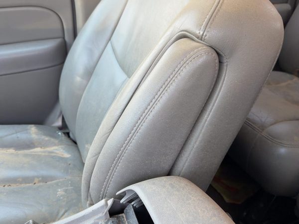 03-06 Chevy Suburban 1500 Passenger Right Front Arm Rest Side Seat Oem Gray 92I — photo 4
