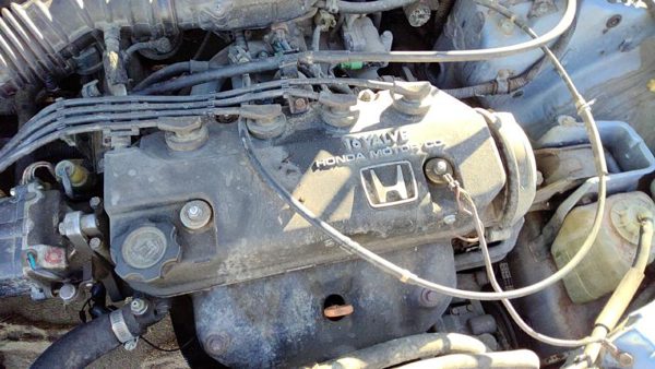 1988-1991 Honda Civic Valve Cover Oem 1.5L Sedan — photo 4
