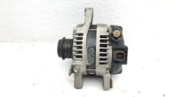 2009-2010 Toyota Corolla Alternator 1.8L 2706037041 — photo 1