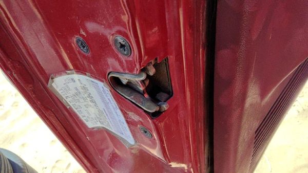 1989-1990 Ford Bronco 2 Driver Left Front Door Latch With Rods/Cables Oem — photo 3