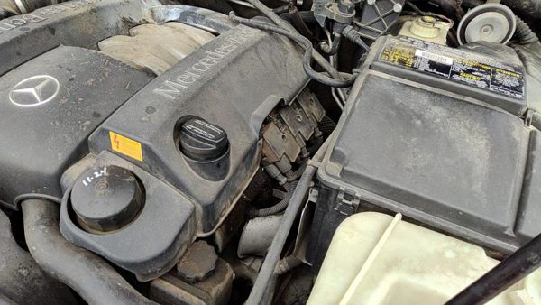 1999 Mercedes-Benz ML320 Cylinder Head 3.2L — photo 2
