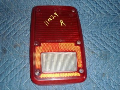 1983-1993 Dodge Van 1500 Oem Brake Lamp Passenger Right Tail Light Lens Only