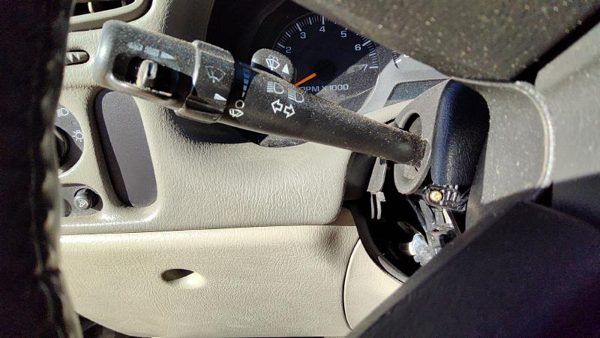 02-09 Chevy Trail Blazer Windshield Wiper Control Switch Column Lever Assembly — photo 3