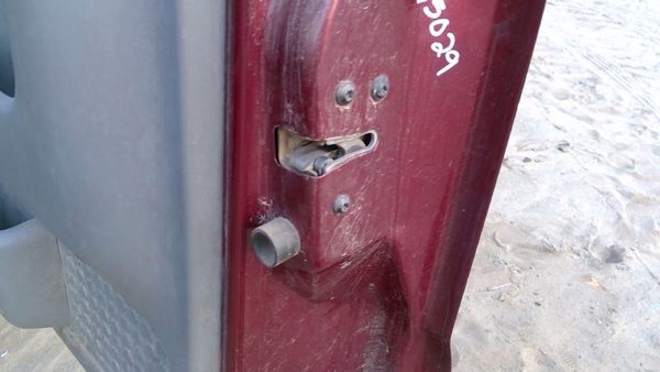 06-08 F350 Super Duty Passenger Right Front Door Latch With Rods/Cables Oem — photo 1