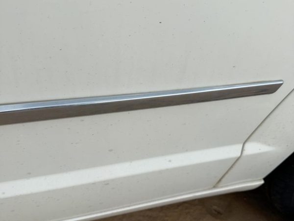 2008-2016 Town & Country Driver Left Rear Moulding From Door Oem Back Trim Strip — photo 4