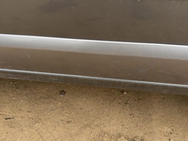 05-09 Legacy Outback Driver Left Front Lower Moulding From Door Oem Silver Slq — photo 4