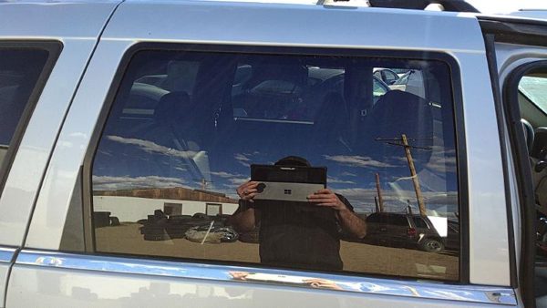 05-10 Jeep Grand Cherokee Passenger Right Rear Side Window Door Glass Oem Back — photo 1