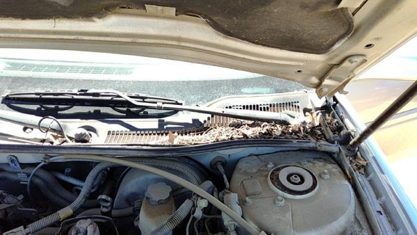 2004-2005 Pontiac Grand Prix Driver Left Windshield Wiper Arm Oem Blade Lever — photo 2