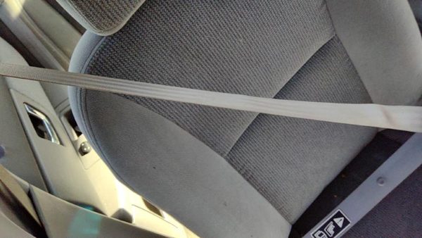 2000 Ford Taurus Passenger Right Front Seat Belt Retractor Oem Shoulder Gray — photo 2