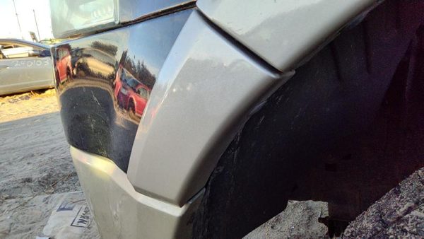 2008 Ford Expedition Fender Moulding LH Ua Black — photo 5